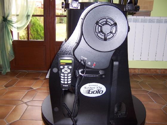 TELESCOPE DOBSON ORION SkyQuest XX14g