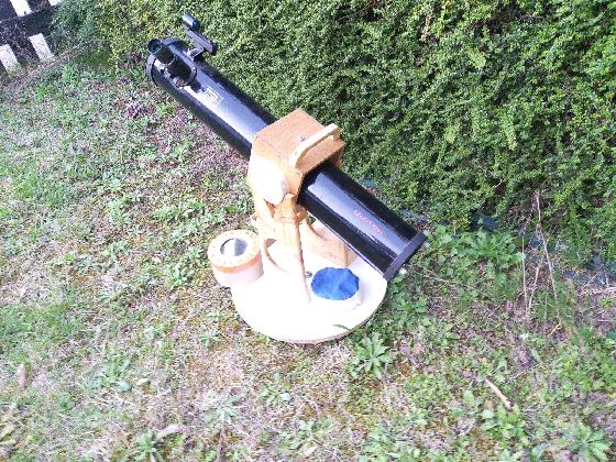 114*900, base dobson maison, chercheur poit rouge, filtre solaire, oculaire zoom 21-9