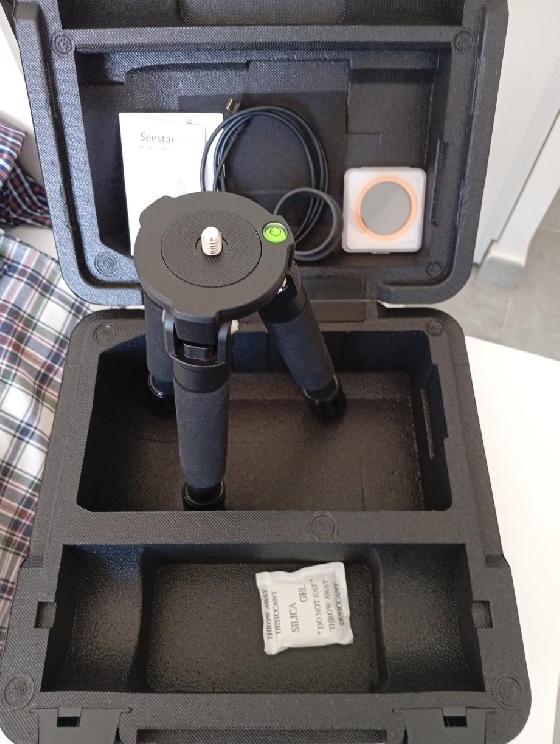 Telescope SEESTAR 50 avec les accessoires