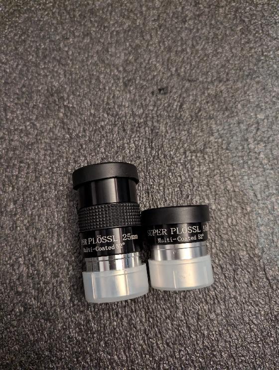 Chercheur  9x50 avec oculaires Plossl