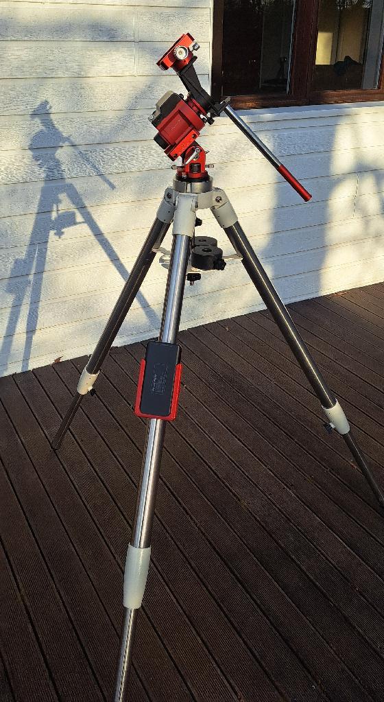 Monture iOptron SkyGuide Pro