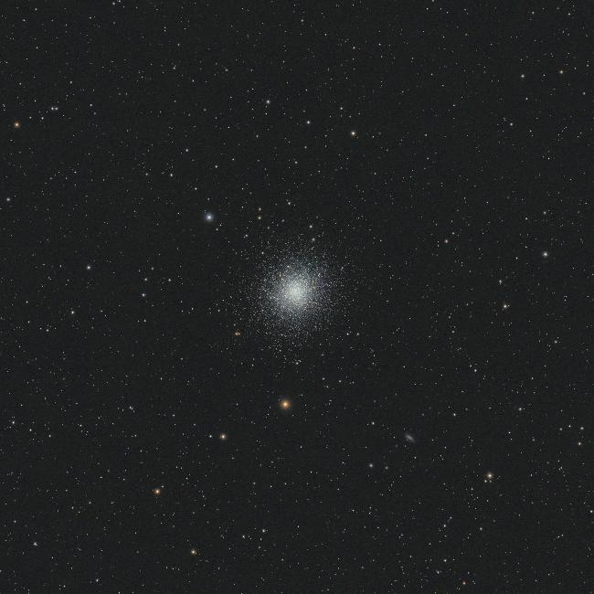 M13