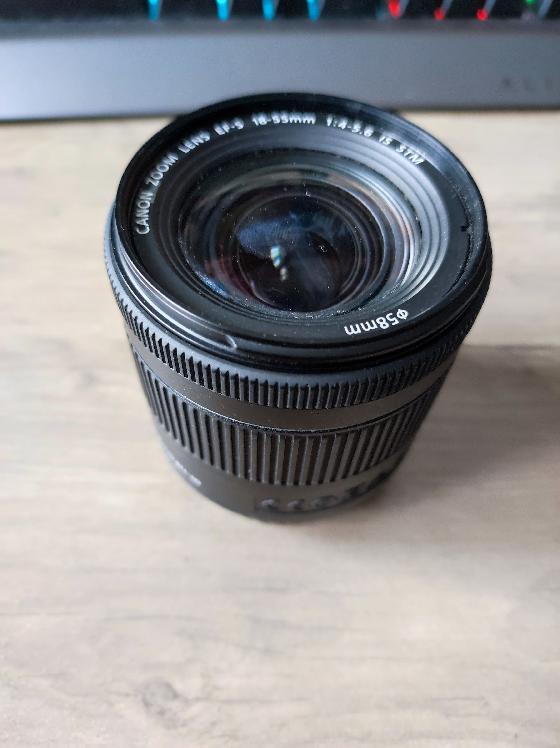 Canon Eos 760D défiltré partiel + objectif 18-55 IS STM + accessoires