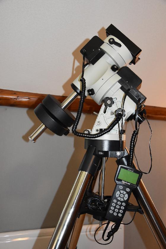 Monture équatoriale iOptron iEQ45 Pro 