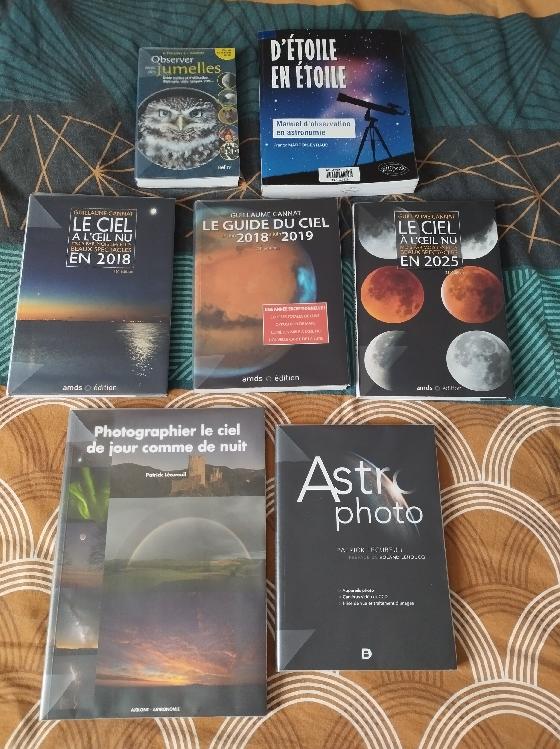 Lot de 7 livres d'astronomie