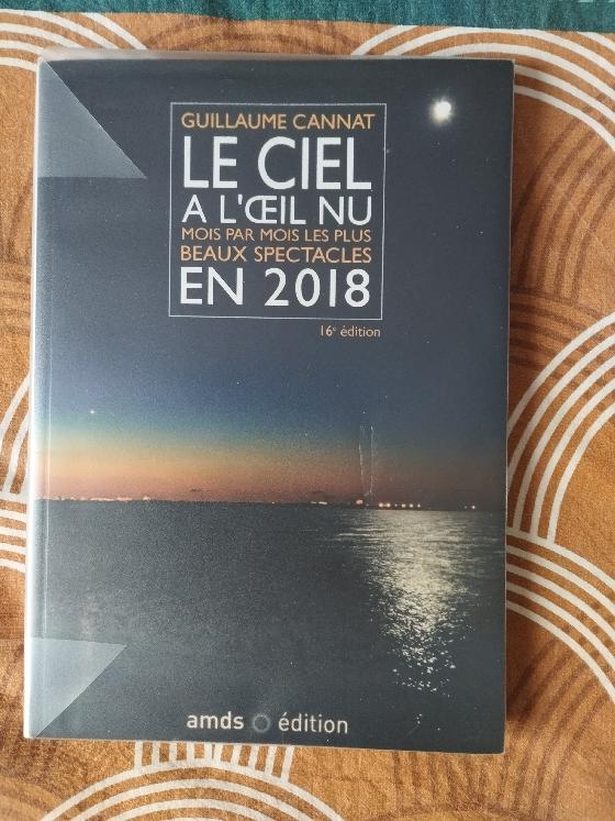 Lot de 7 livres d'astronomie