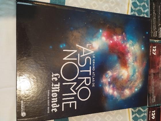 Lot de livres et revues astro