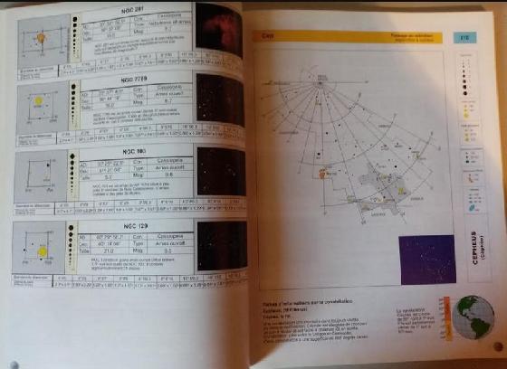 TROIS GRANDS LIVRES  D'ASTRONOMIE
