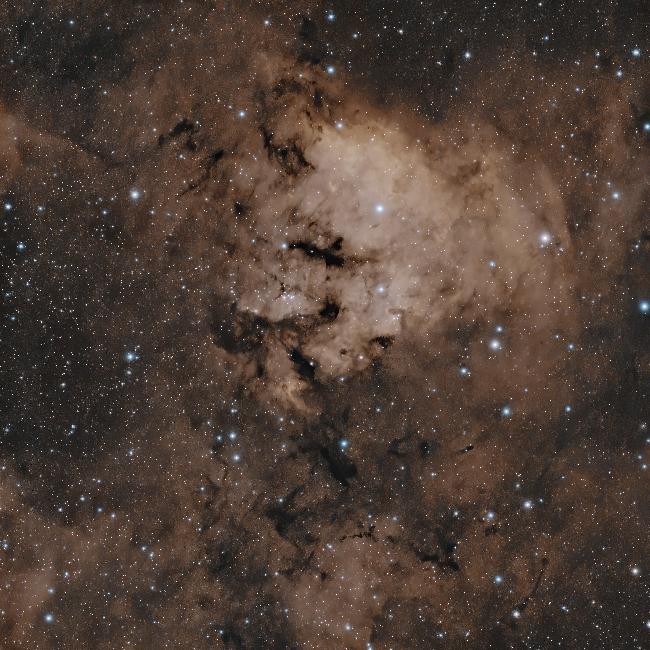 ngc 7822 hoo