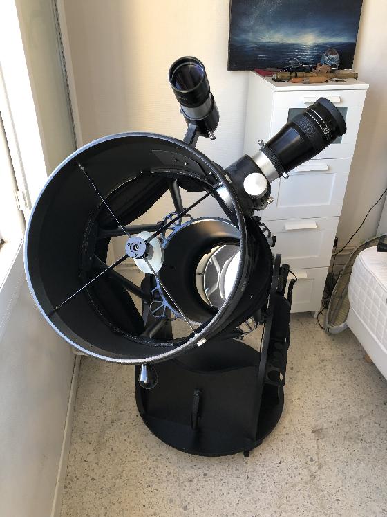 Télescope Dobson Orion XX12I 305/1500mm+ oculaires