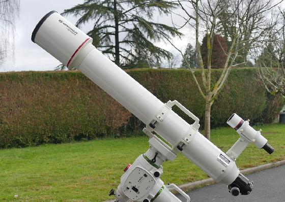 Lunette achromatique Bresser 127/1200mm