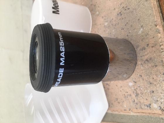 Oculaires et Barlow x3 Meade