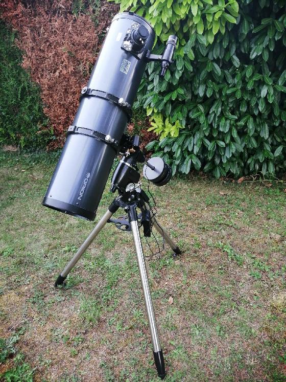 Téléscope Skyview Pro avec monture motorisée +filtres & oculaires