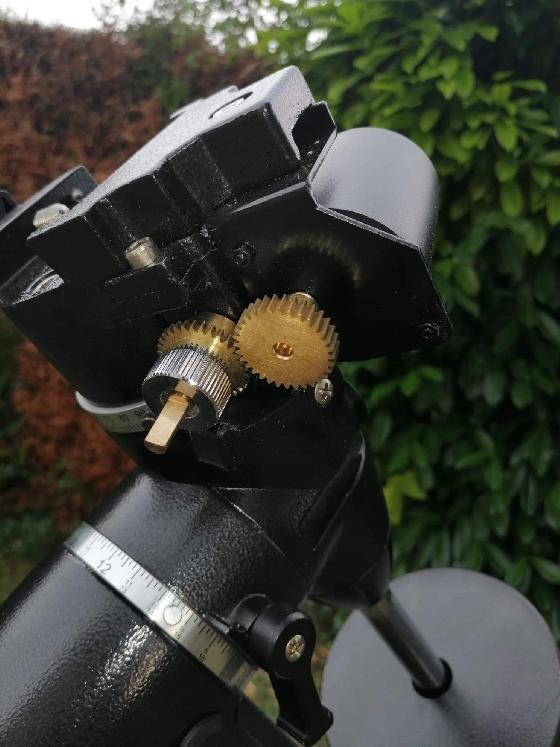 Monture équatoriale motorisée