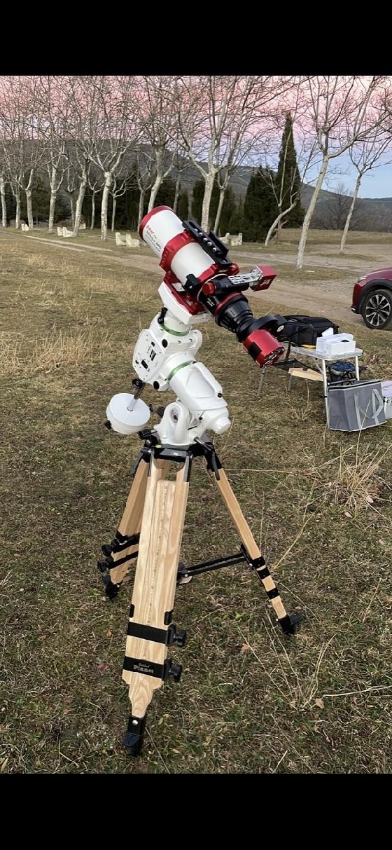 Trépied berlebach planet 