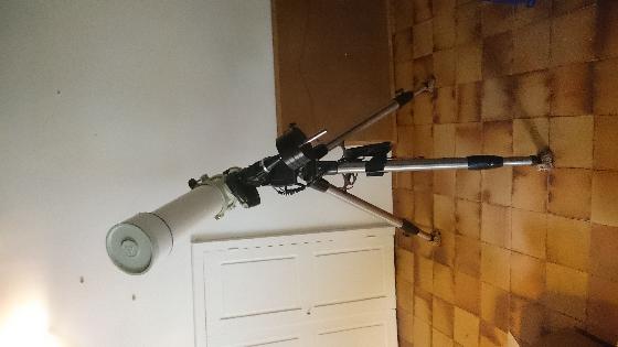 Takahashi FS-128 sur trepied motorisé Nexstar CELESTRON