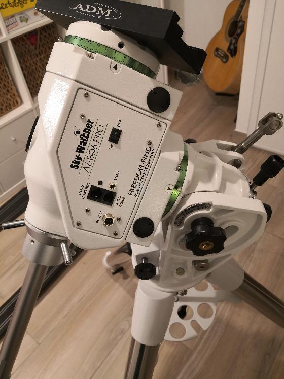 Monture Skywatcher AZEQ6 (2019 - comme neuve)