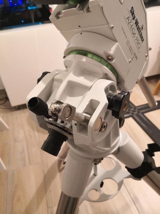 Monture Skywatcher AZEQ6 (2019 - comme neuve)