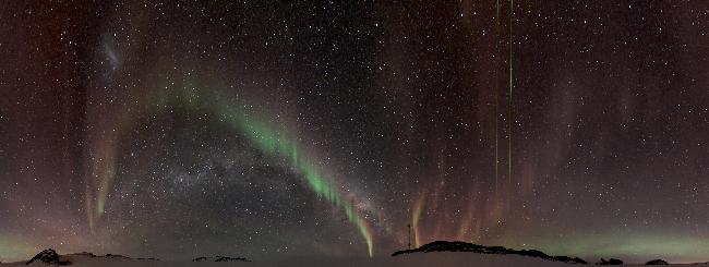 Terre adélie 12 juin 2018 aurore et voie lactée