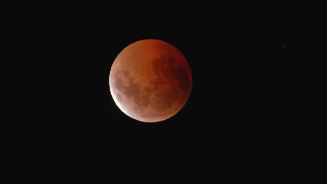 Eclipse totale de lune  Antarctique 28 juillet 2018