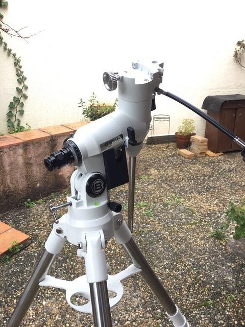 Bresser Messier EXOS2 / EQ-5 monture équatoriale allemande