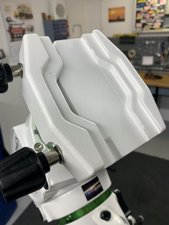 Matériel astrophoto : EQ6-R Pro, Tube Bresser 203/1200, ASI 120MC, Nikon défiltré, filtres