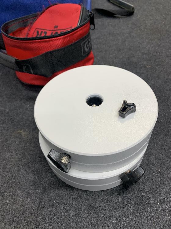 Matériel astrophoto : EQ6-R Pro, Tube Bresser 203/1200, ASI 120MC, Nikon défiltré, filtres