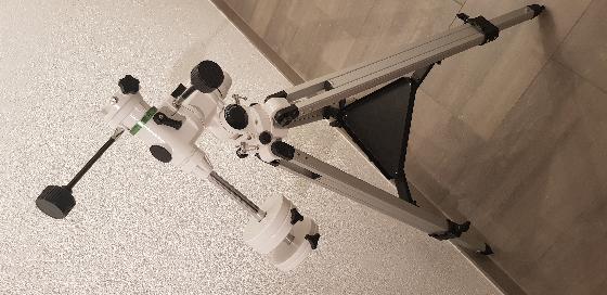 NEQ-3 Sky-Watcher motorisée