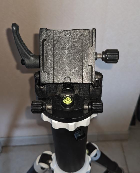 Monture AZ-GTi + base équatoriale + viseur polaire + accessoires