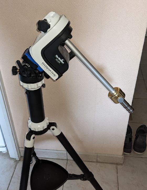 Monture AZ-GTi + base équatoriale + viseur polaire + accessoires
