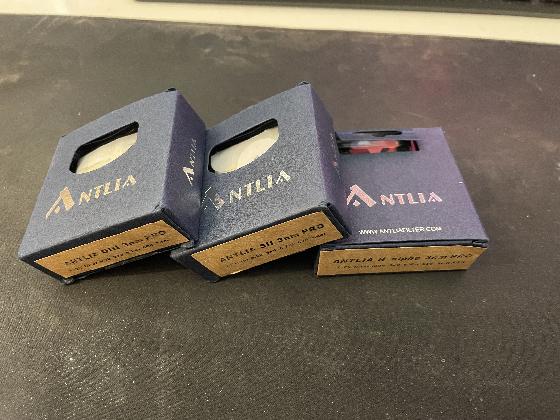 Filtres Antlia 3 nm (S, H, O) – 1,25", excellent état