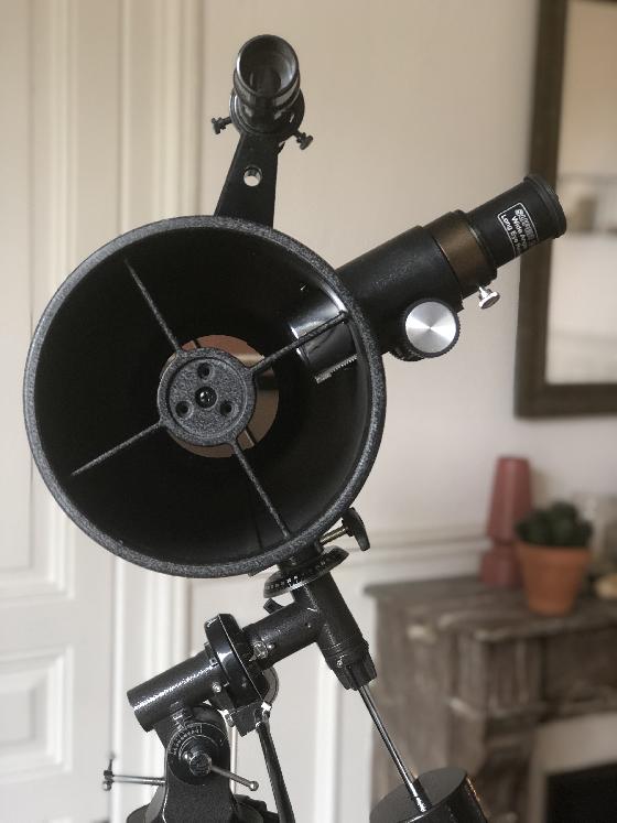 Skywatcher Newton 130/900 Explorer EQ-2 + sac de transport Omegon