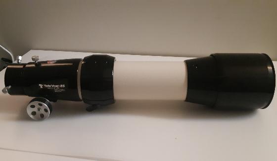 TV 85 en excellent état 