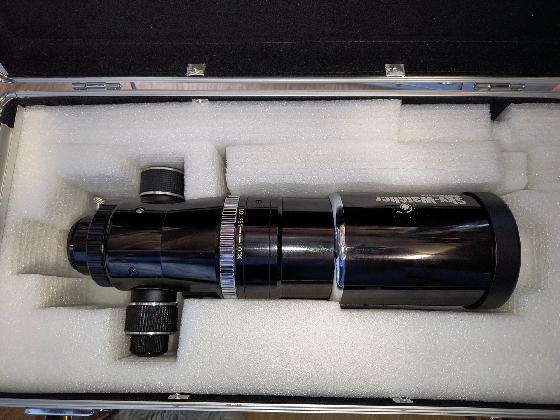 Lunette APO Skywatcher Equinox 66/400 en valise, très bon état