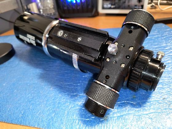 Lunette APO Skywatcher Equinox 66/400 en valise, très bon état