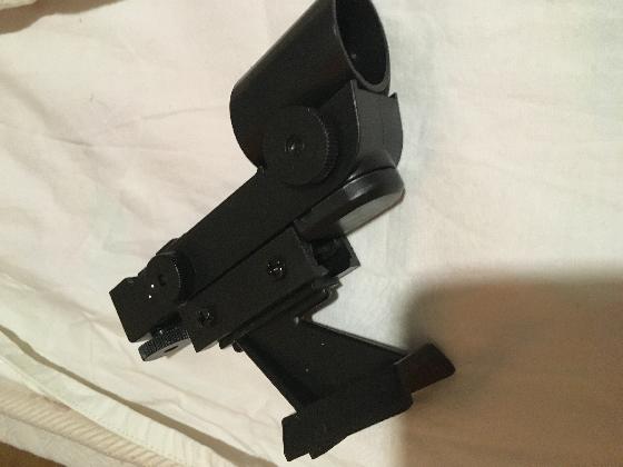 Newton Skywatcher 130/900 Eq2 + 3 oculaires