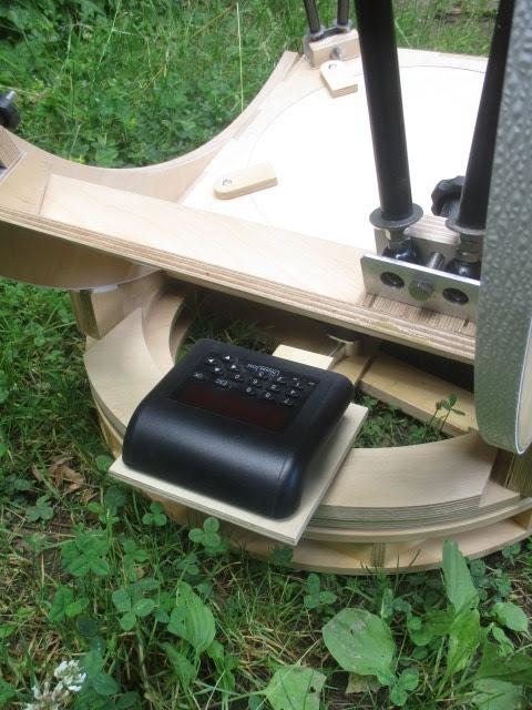 Dobson (Factory) 300 FD4 Mirrosphère quartz + Nexus