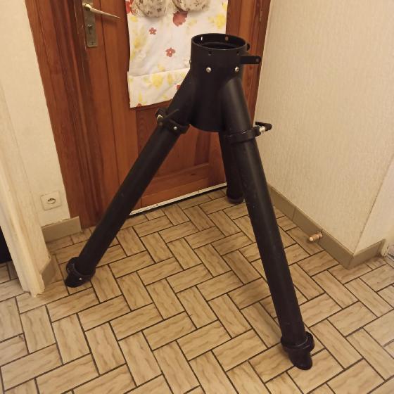 Trépied lourd pour monture Losmandy Titan (prix à débattre)
