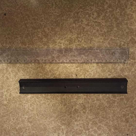 Queue d'aronde au format Vixen, de longueur 300mm (prix à débattre)