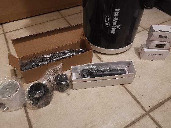 Tube Skywatcher 200/1000