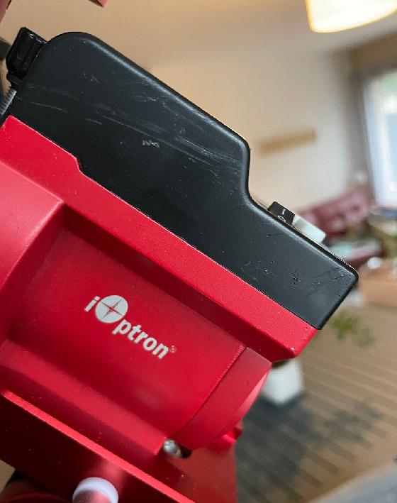 Monture ioptron skyguider pro version ipolar + Base et accessoires William Optics