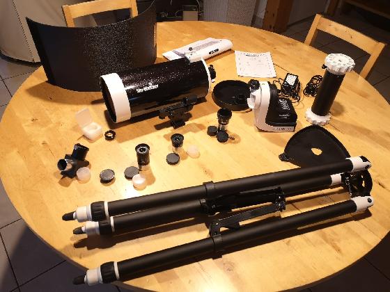 Télescope Sky-Watcher Mak 127 sur AZGTi