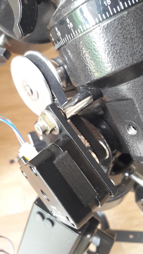 Téléscope Newton Omegon 150/750mm EQ3-2