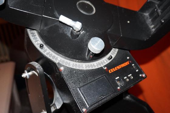 Télescope C8 sur monture équatoriale à fourche avec accessoires