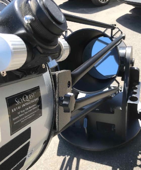 Telescope Dobson Orion SkyQuest XX14i + intelliscope