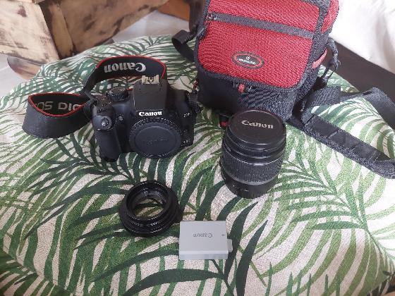 Canon EOS 1000D et accessoires