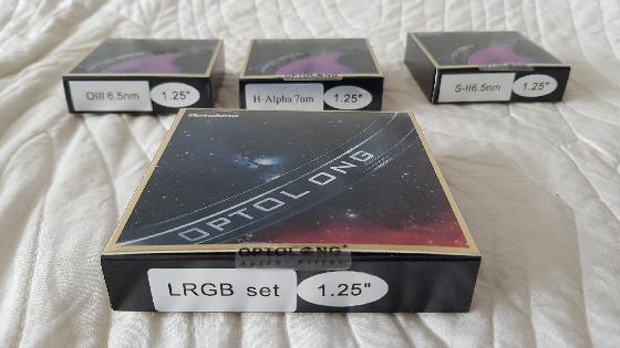 Roue à filtre ZWO EFW (8x1.25 "/31mm) et filtre Optolong LRGB + SHO