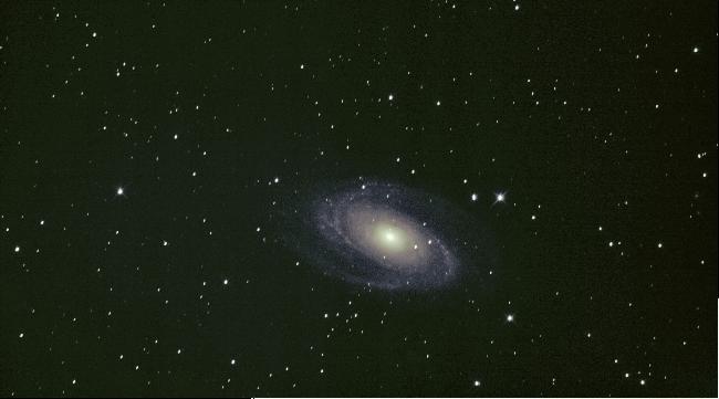 M81 à Nexon (87)dans un ciel d'hiver limpide .