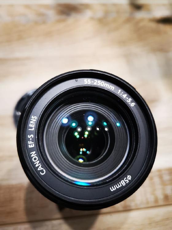 Objectif Canon EF-S 55-250mm f/4-5.6 IS