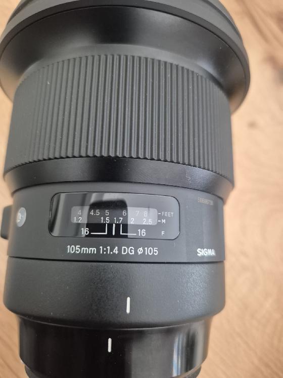 Sigma 105 1.4 Canon EF